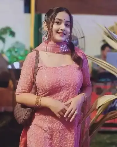 Call Girls Chanderi Cash On Delivery